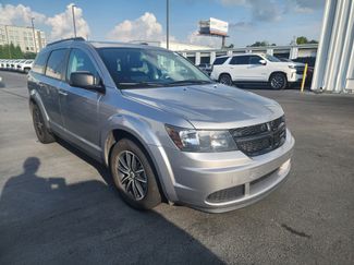 Used 2018 Dodge Journey SE w/ Connectivity Group FWD video 1