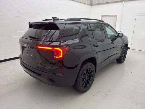 New 2026 GMC Terrain Elevation AWD/4WD image 8