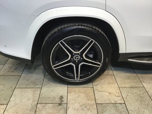 Used 2022 Mercedes-Benz GLS 450 GLS 450 image 13