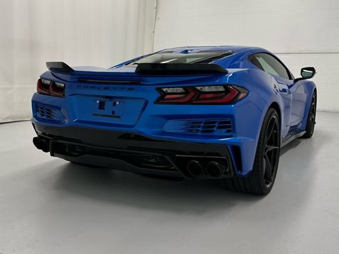 Used 2025 Chevrolet Corvette E-Ray w/ Battery Protection Package AWD/4WD image 6