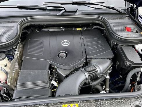 Certified 2026 Mercedes-Benz GLE 350 4MATIC image 9