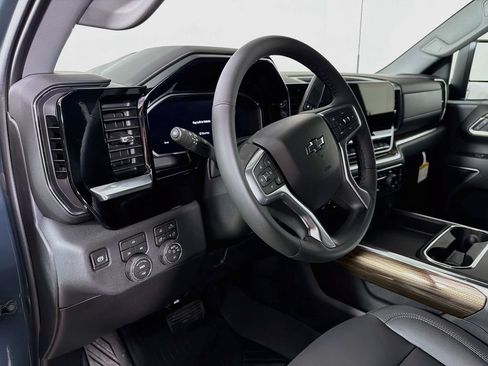 New 2026 Chevrolet Silverado 2500 LT w/ Trail Boss Package AWD/4WD image 9