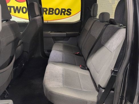 Used 2022 Ford F150 XLT image 25