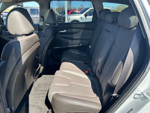 Used 2019 Hyundai Santa Fe Limited image 24