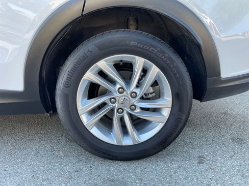 Used 2025 Buick Envista Preferred image 30