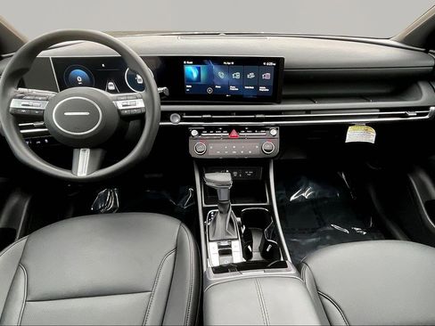 Used 2026 Hyundai Santa Cruz SEL image 8