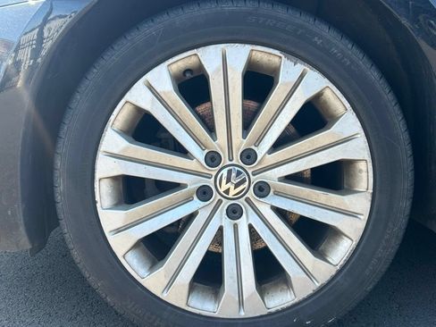 Used 2012 Volkswagen Passat 2.5 S FWD image 11