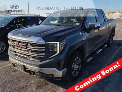 Used 2022 GMC Sierra 1500 SLT w/ Max Trailering Package