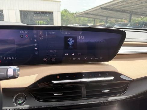 Used 2026 Buick Enclave Preferred FWD image 10