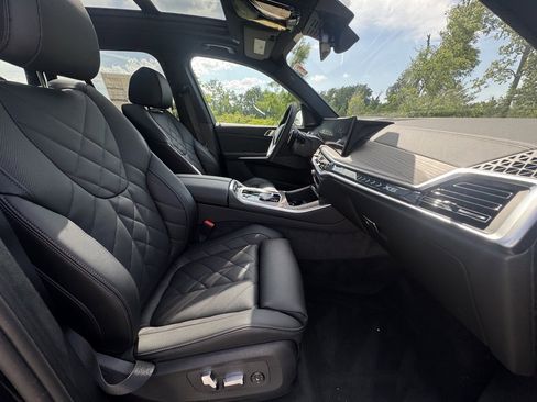 Used 2026 BMW X5 xDrive50e w/ Premium Package image 24