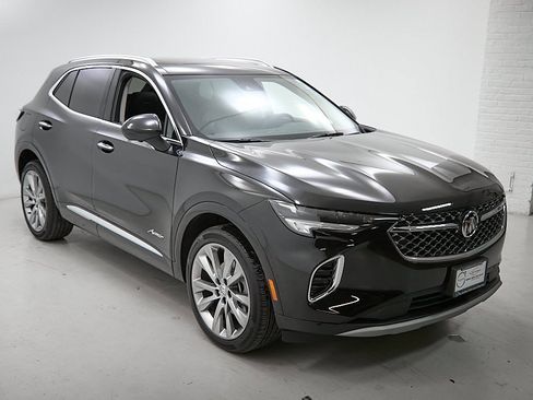 Used 2023 Buick Envision Avenir image 4