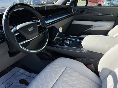 New 2026 Cadillac Escalade IQL Luxury image 16