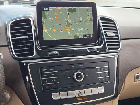 Used 2018 Mercedes-Benz GLE 350 4MATIC image 29