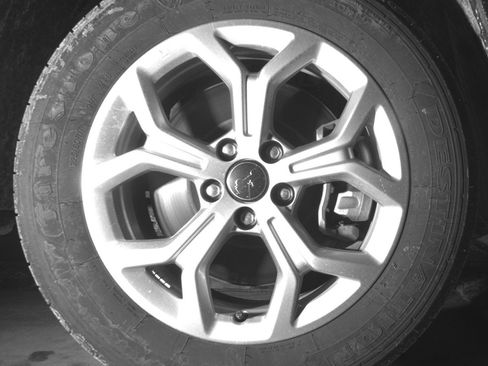 Used 2025 Jeep Compass Latitude AWD/4WD image 13