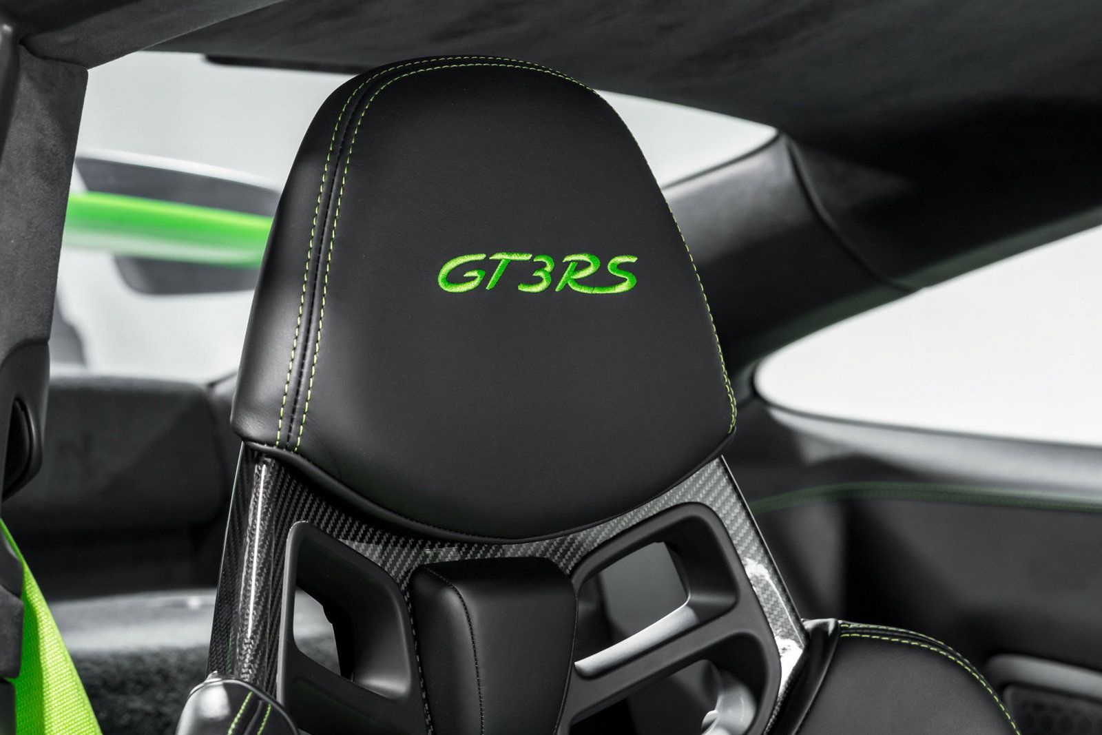 Used 2019 Porsche 911 GT3 RS RWD image 37