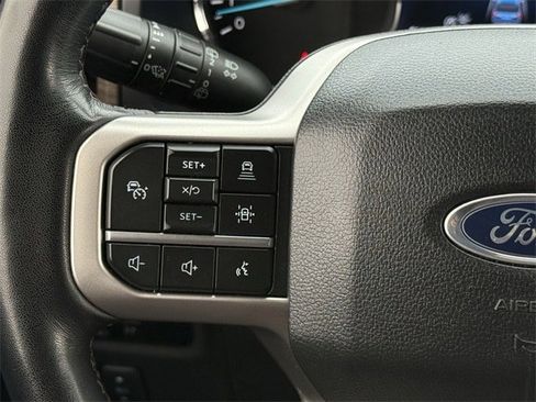 Used 2024 Ford Expedition Limited image 14