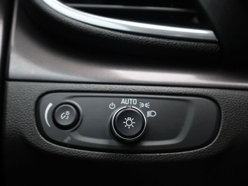 Used 2019 Buick Encore Preferred FWD image 31
