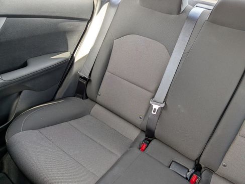 Certified 2024 Kia Forte LXS w/ LXS Technology Package FWD image 12