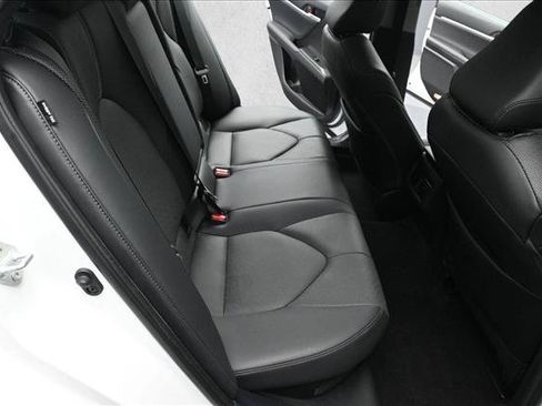 Used 2022 Toyota Camry XLE w/ Navigation Upgrade Package FWD image 26