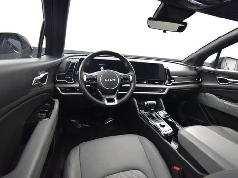 Certified 2023 Kia Sportage X-Line w/ X-Line Premium Package image 11