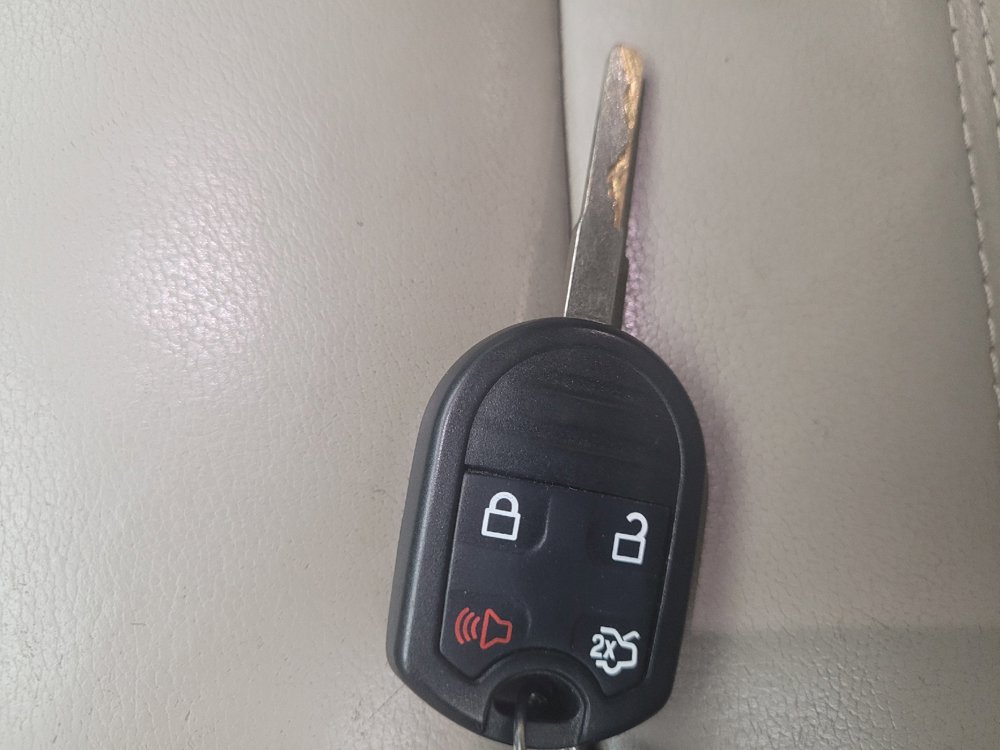 Used 2018 Ford Escape SEL FWD image 32