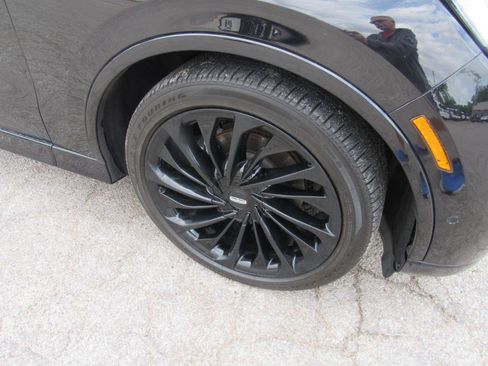 Used 2023 Lincoln Aviator Reserve w/ Equipment Group 201A AWD/4WD image 46