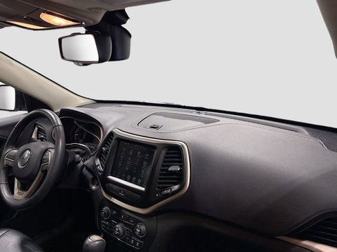 Used 2014 Jeep Cherokee Limited FWD image 30