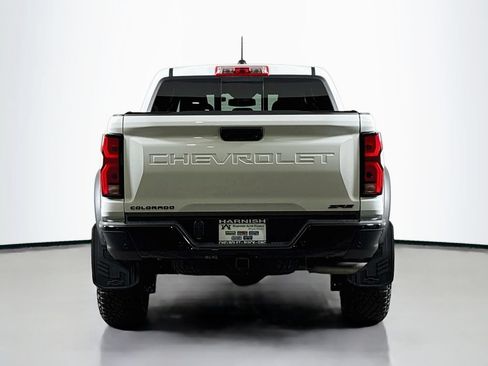 Certified 2025 Chevrolet Colorado ZR2 w/ Technology Package AWD/4WD image 6