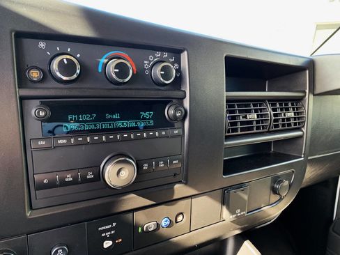 Used 2023 Chevrolet Express 3500 LS image 19