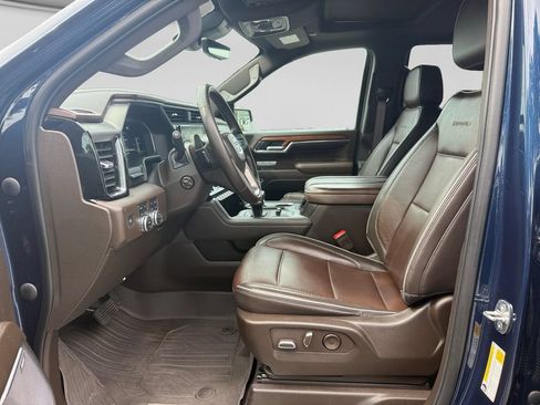 Used 2023 GMC Sierra 1500 Denali w/ Denali Reserve Package AWD/4WD image 10