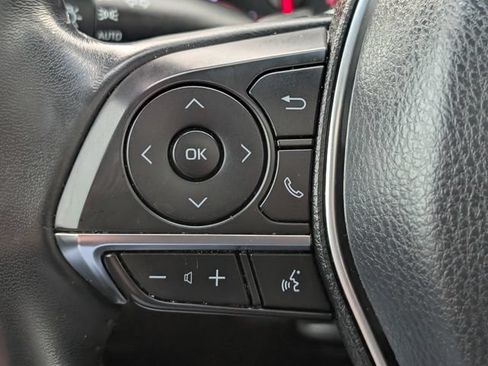 Used 2018 Toyota Camry XSE FWD image 23