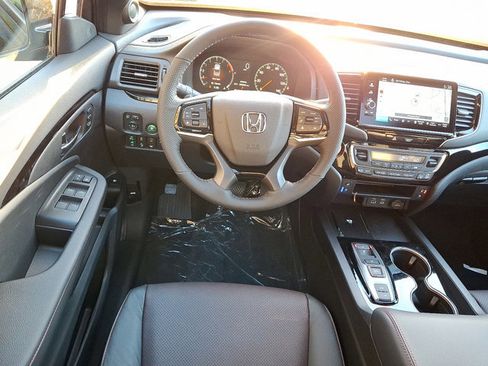 New 2026 Honda Ridgeline Black Edition image 8