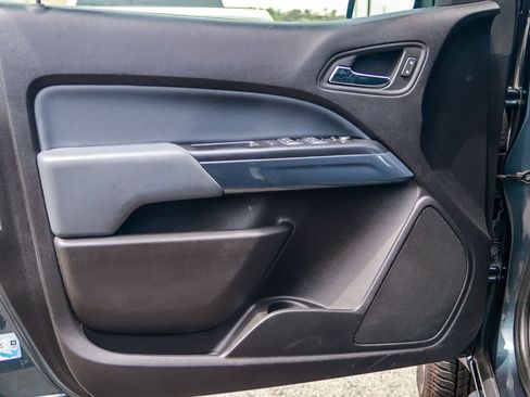 Used 2019 Chevrolet Colorado Z71 AWD/4WD image 20