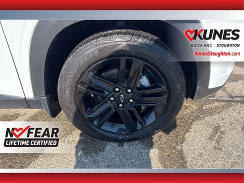 Used 2024 Chevrolet Trax ACTIV w/ Driver Confidence Package image 15