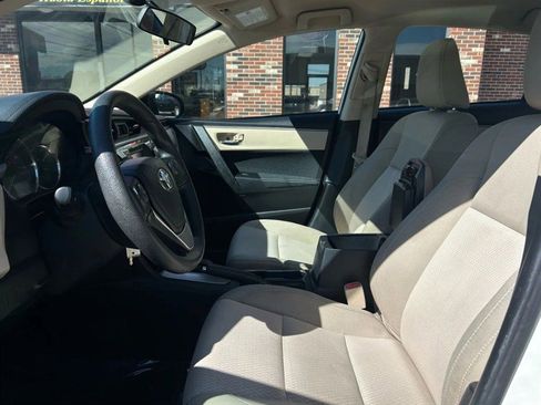 Used 2014 Toyota Corolla LE image 17