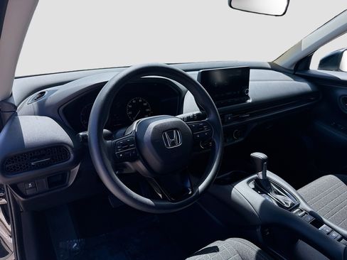 Certified 2024 Honda HR-V LX image 9