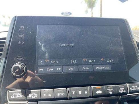 Used 2019 Honda Odyssey Elite image 13