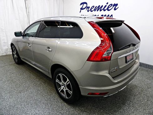 Used 2014 Volvo XC60 T6 image 4