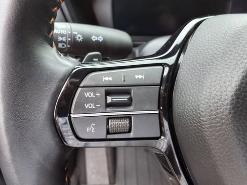 Used 2026 Honda CR-V Sport Touring image 7