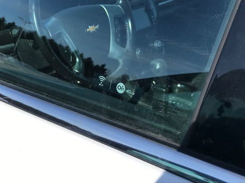 Used 2017 Chevrolet Traverse LT image 6