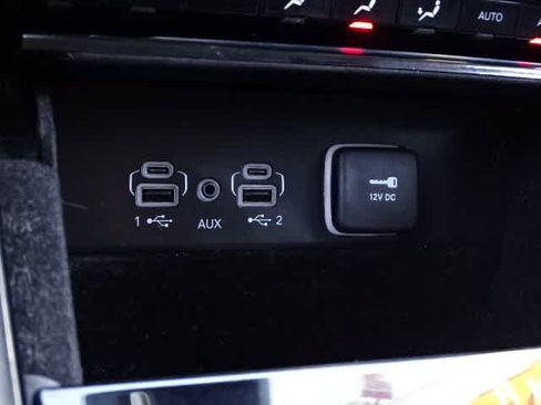 Used 2021 Jeep Grand Cherokee L Limited RWD image 33