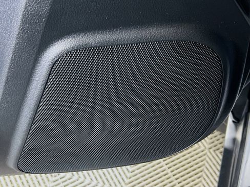 Used 2022 Toyota 4Runner TRD Off-Road Premium image 19