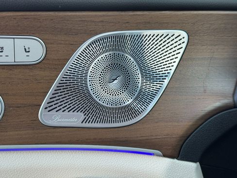 Used 2021 Mercedes-Benz GLS 580 4MATIC image 20