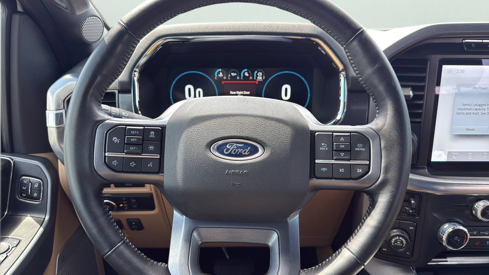 Used 2023 Ford F150 Lariat w/ Trailer Tow Package AWD/4WD image 14