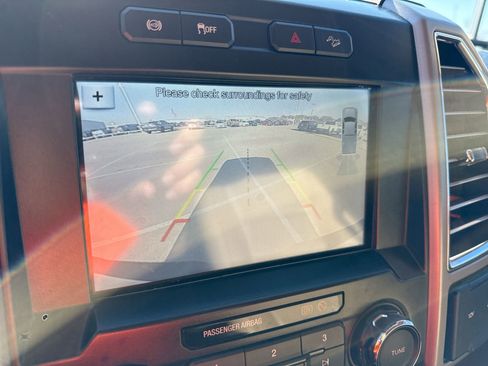 Used 2017 Ford F250 Lariat w/ Chrome Package image 25