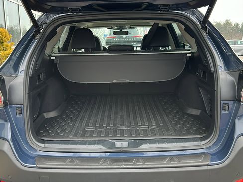 Used 2024 Subaru Outback Onyx Edition image 7