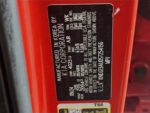 Used 2025 Kia Soul LX w/ LX Technology Package image 12