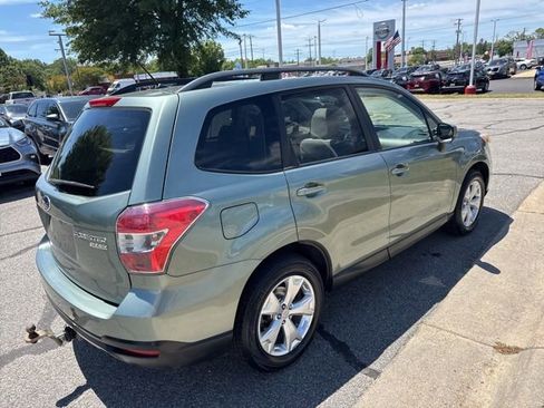 Used 2015 Subaru Forester 2.5i Premium AWD/4WD image 7