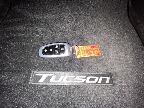 Used 2024 Hyundai Tucson SEL AWD/4WD image 28