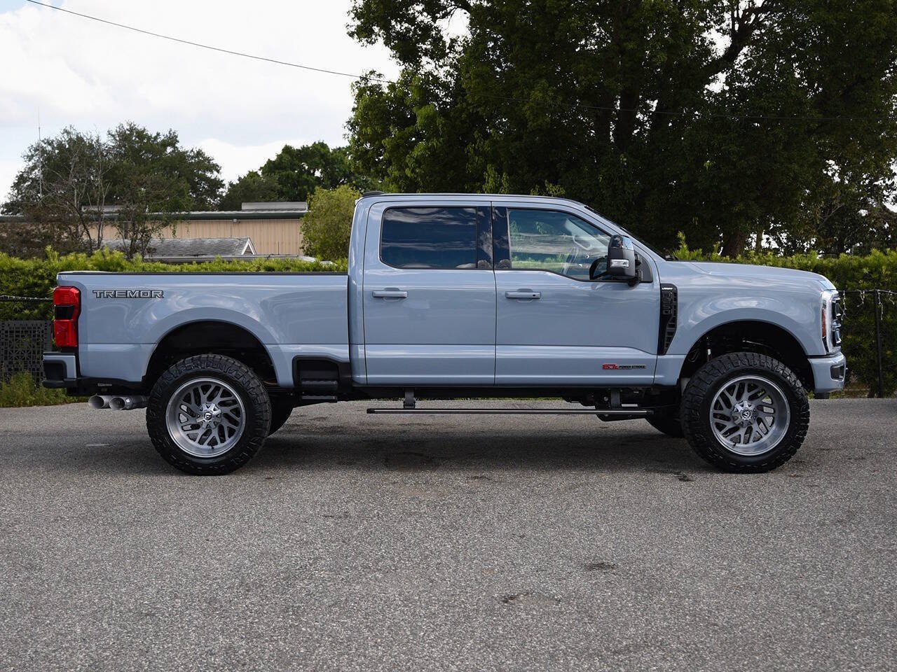 Used 2024 Ford F250 Lariat w/ Lariat Ultimate Package AWD/4WD image 6